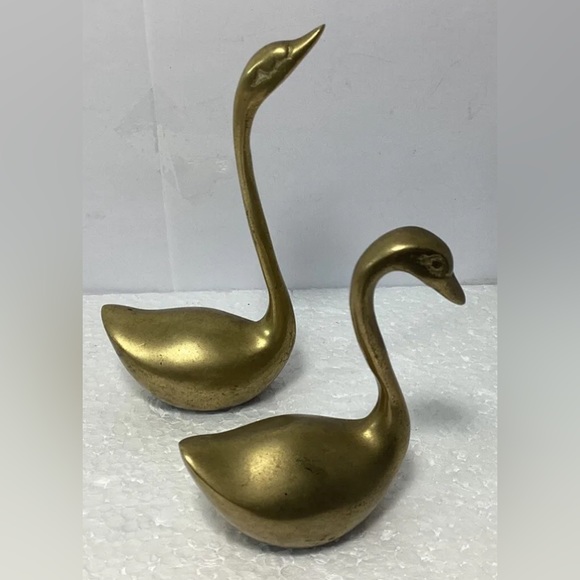Brass Set of Swans - Picture 4 of 4